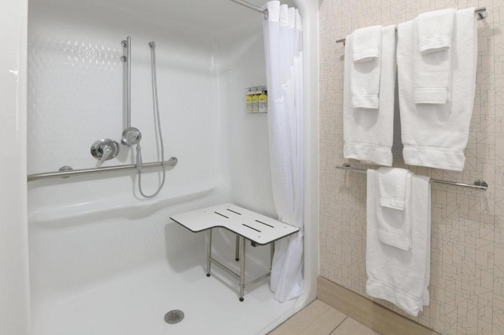 Holiday Inn Express Camden Hotel By Ihg Kültér fotó