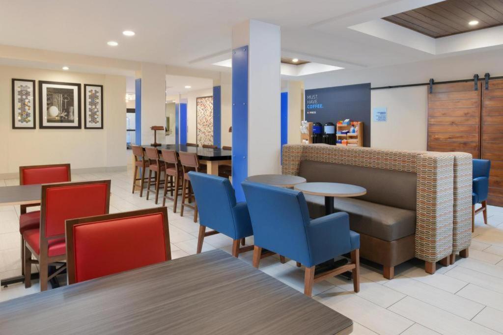 Holiday Inn Express Camden Hotel By Ihg Kültér fotó