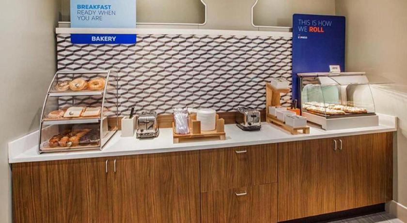Holiday Inn Express Camden Hotel By Ihg Kültér fotó